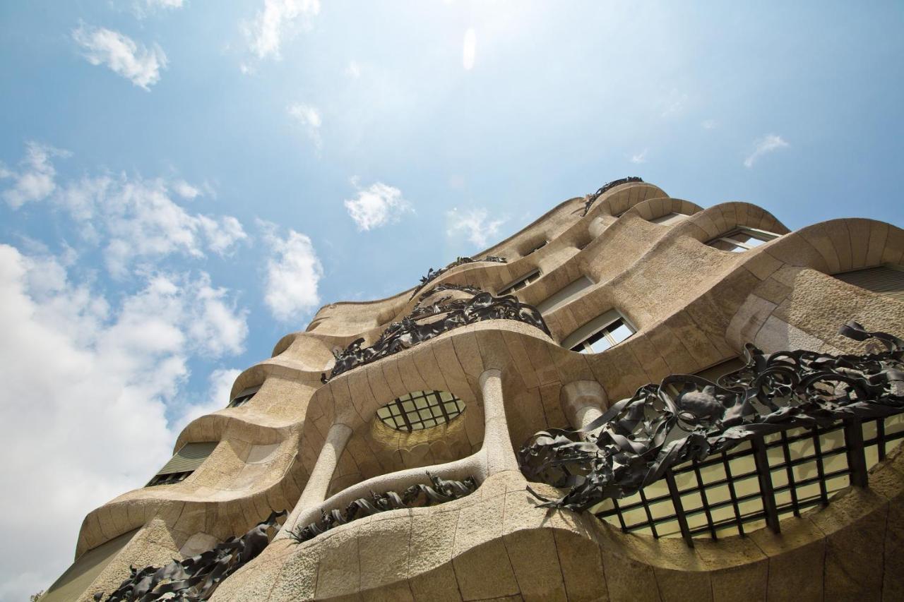 Muntanya - Apartments In Sagrada Familia Barcelona Exterior photo